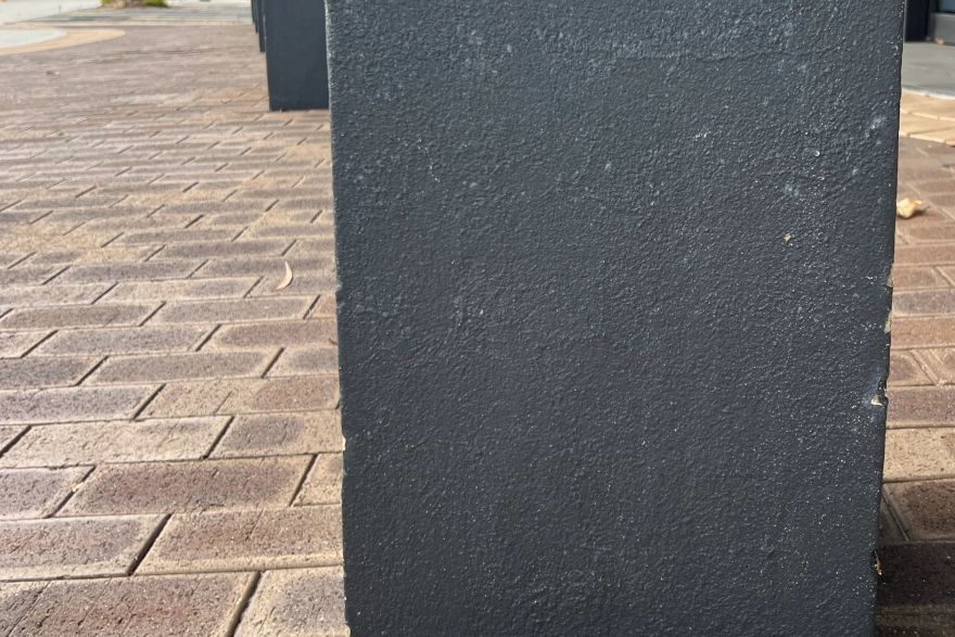 Before and after graffiti: before