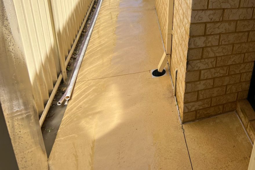 Before and after cleaning on liquid limestone: after