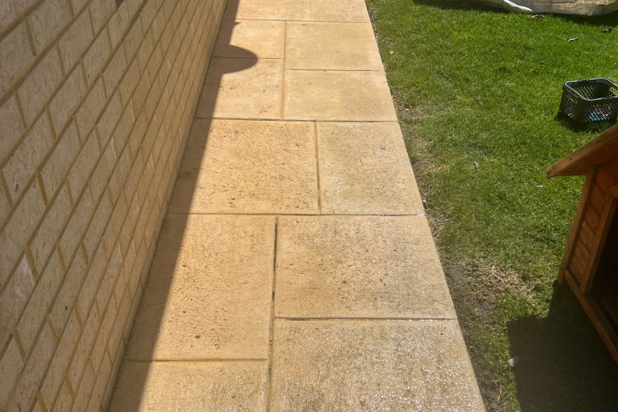 Before and after cleaning on liquid limestone: after