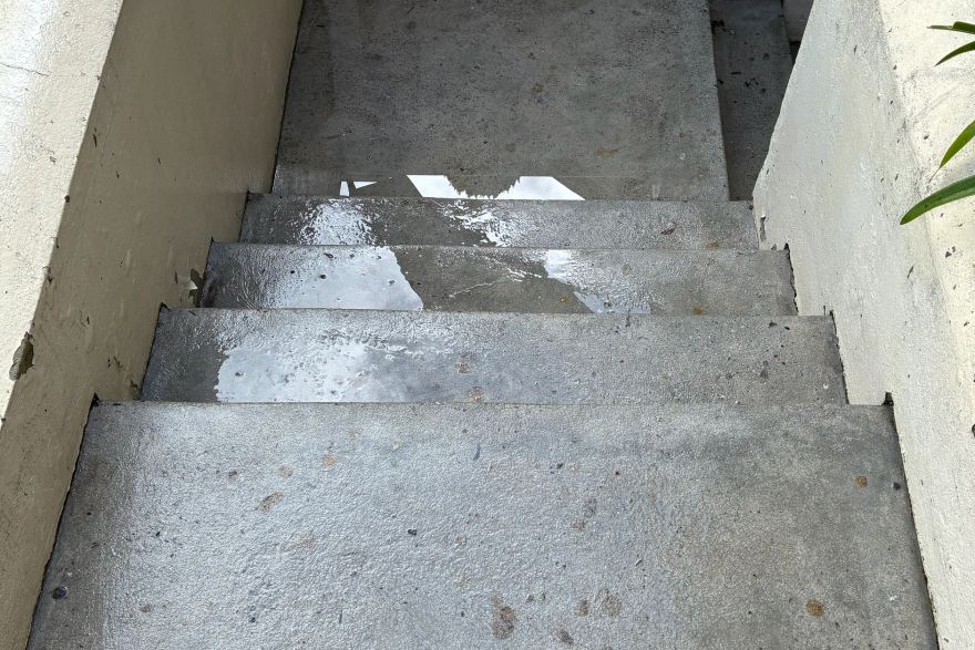 Before and after chewing gum: after