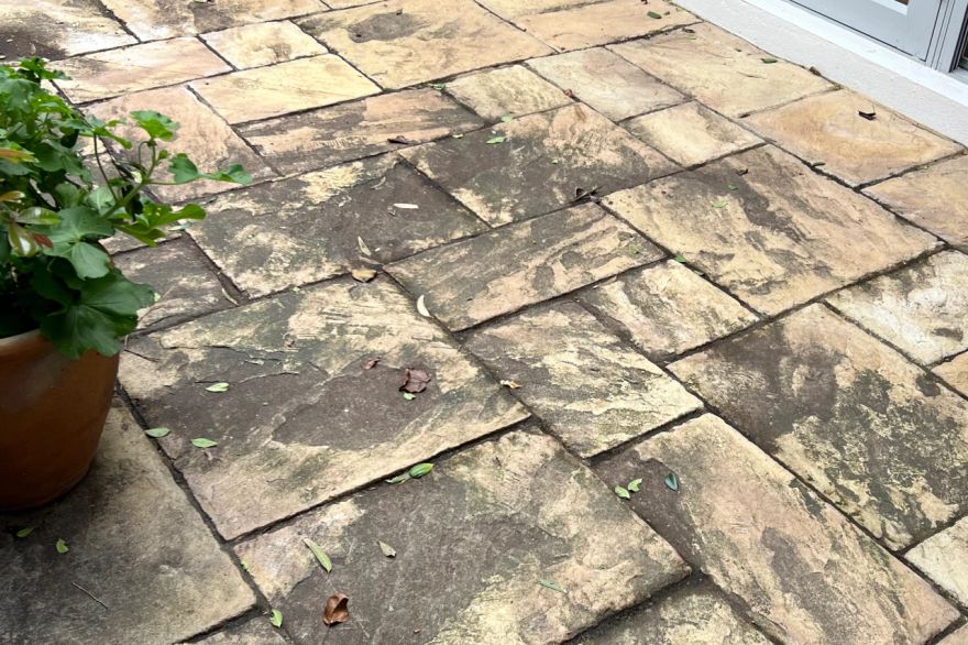 Before and after cleaning on natural stone · Patio / alfresco: before