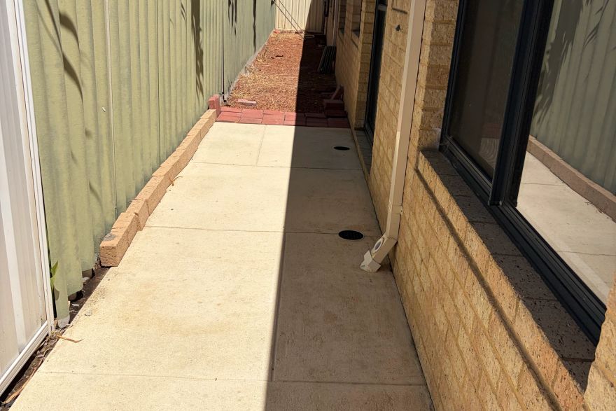 Before and after cleaning on liquid limestone: after