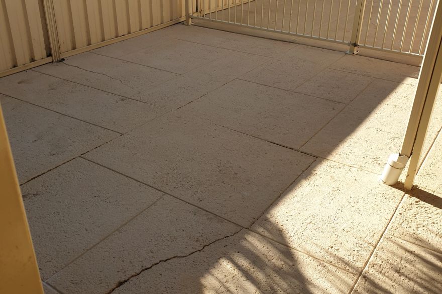 Before and after cleaning on liquid limestone · Patio / alfresco: after