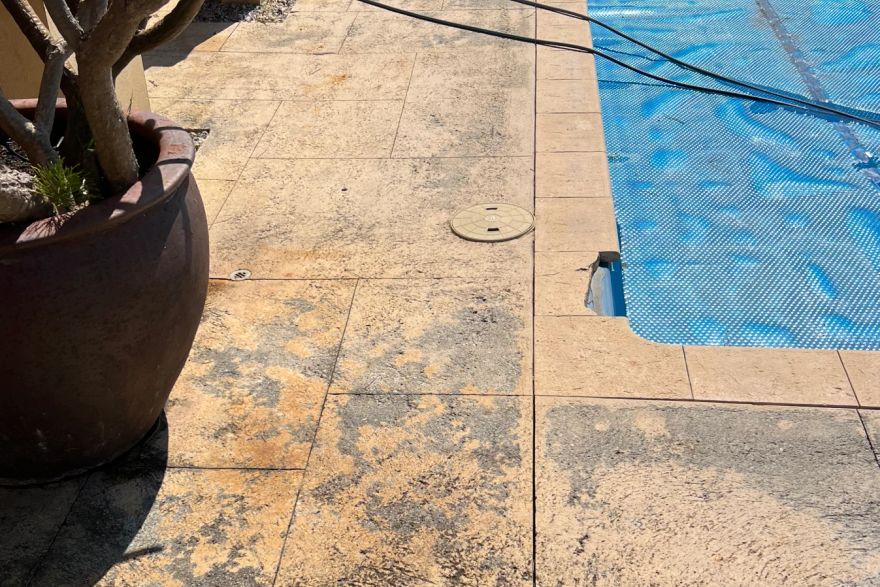 Before and after cleaning on liquid limestone · Poolside: before