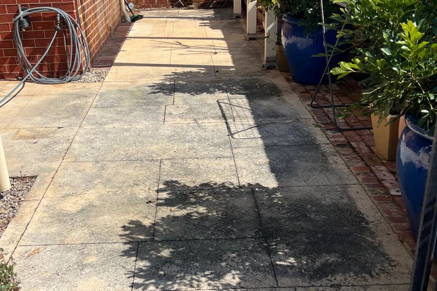 Before and after cleaning on liquid limestone · Path: before