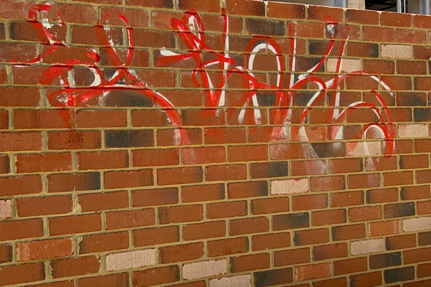 Before and after graffiti: before