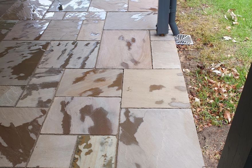 Before and after rust / bore stains on natural stone: after