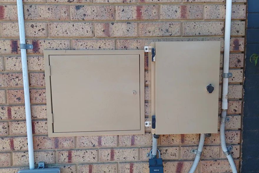 Painted electrical box: after